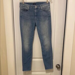 MOTHER Looker Ankle Fray Jeans Sizwe 30 EUC